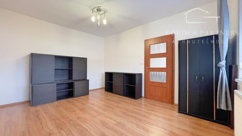 Viac než len 2-izbový byt na prenájom,  Komárno