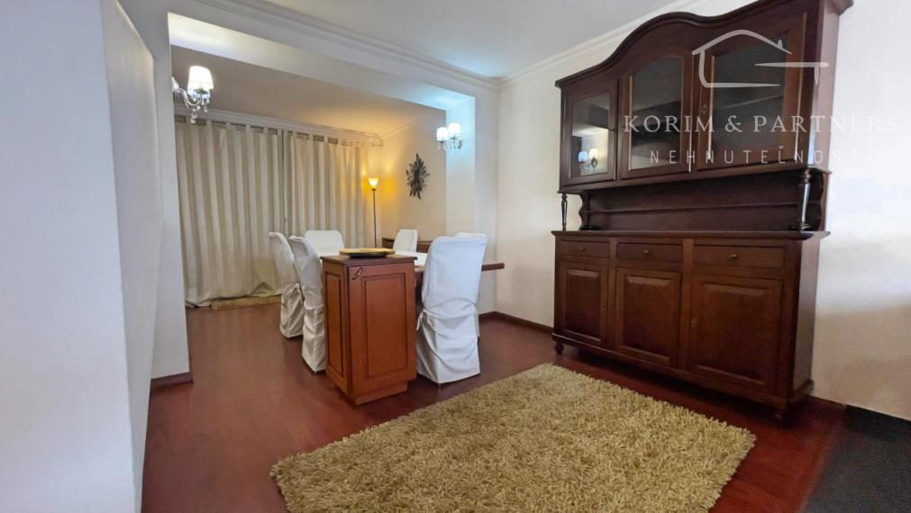 Priestranný rodinný dom s vlastným charakterom, Komárno