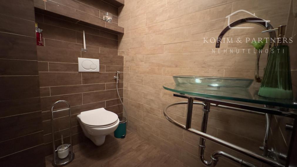 Exkluzívny rodinný dom Komárno – inteligentný luxus a skutočný pokoj