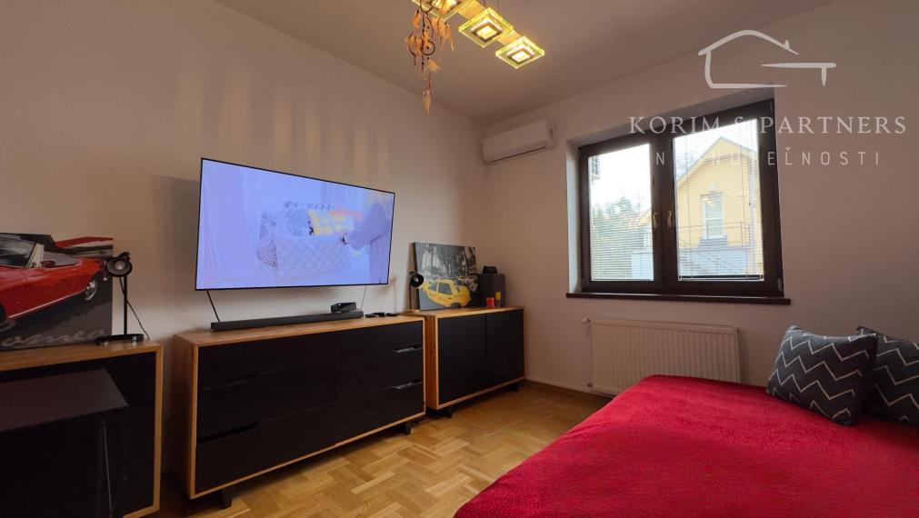 Exkluzívny rodinný dom Komárno – inteligentný luxus a skutočný pokoj