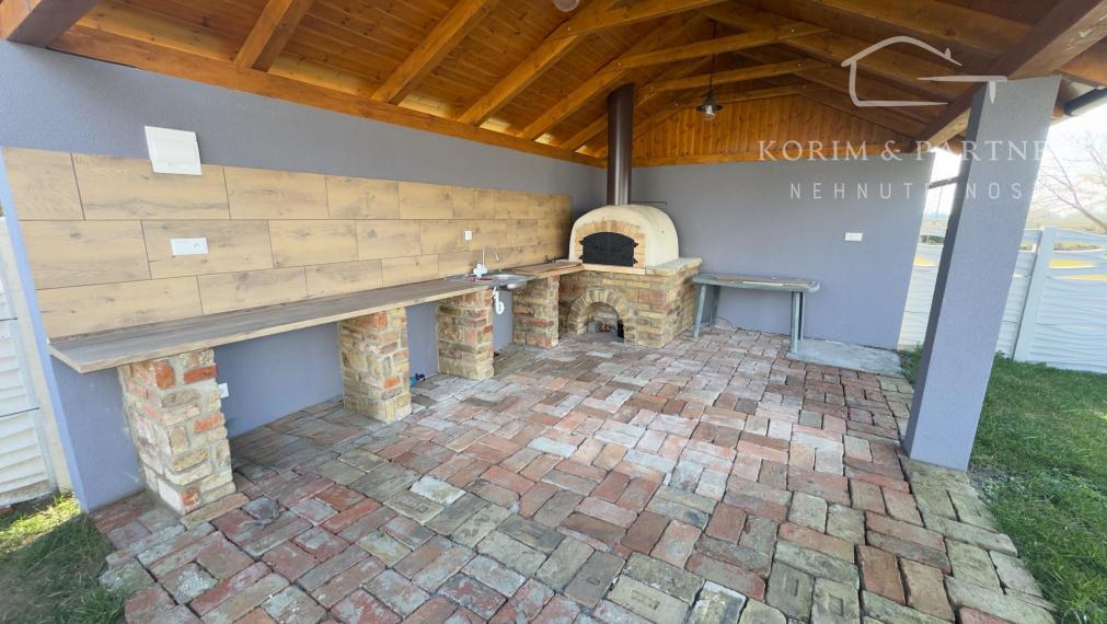 Objekt pre tých, ktorí nečakajú na príležitosť, ale ju vytvárajú, Patince