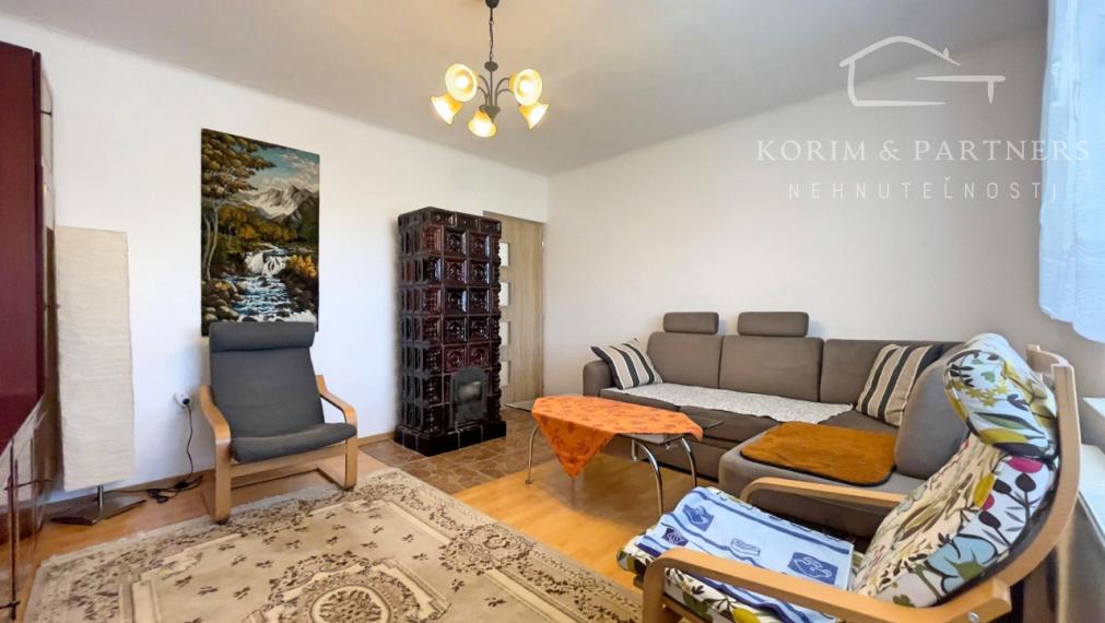 Slnečný 3-izbový dom s priestrannou záhradou, Zemianska Olča