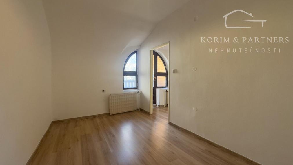 2-izbový byt s podnikateľským priestorom blízko centra mesta