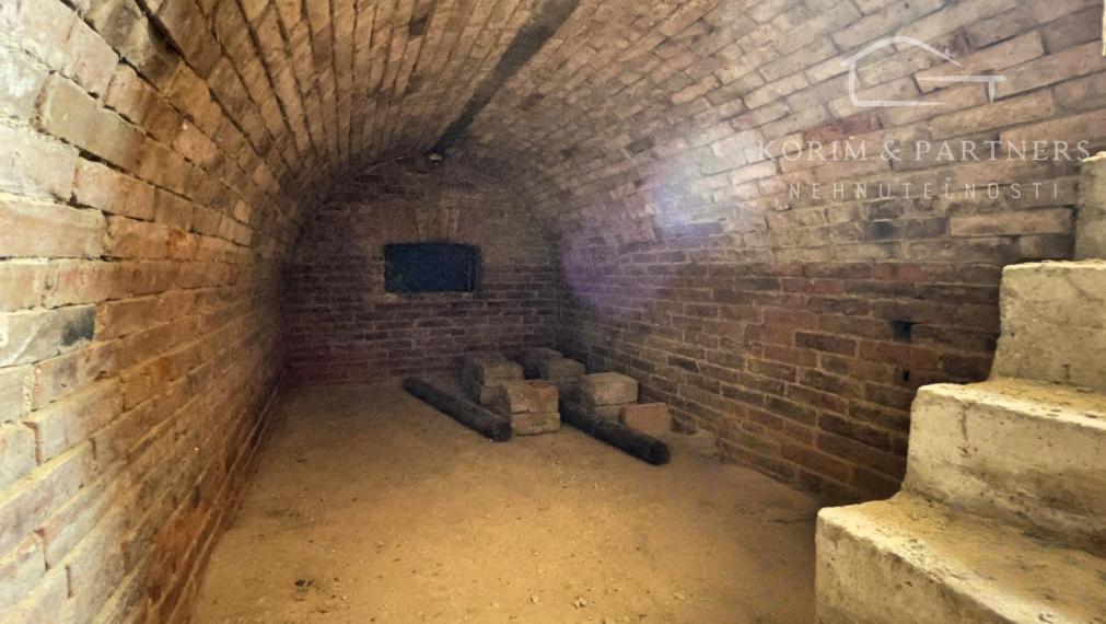 Kráľovský pozemok, 2158 m² s domom ako bonus, Bátorove Kosihy