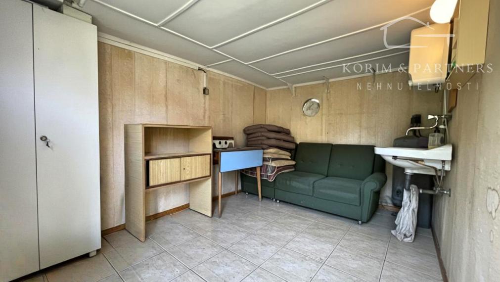 Takmer 11 árov súkromia v meste, záhrada kde máte maximum kľudu