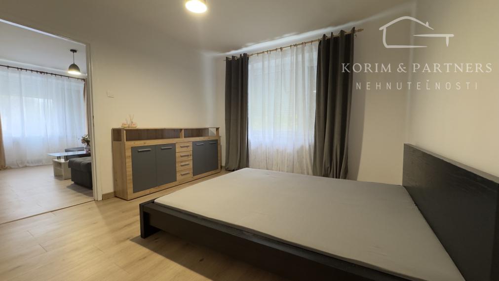 NA PRENÁJOM – 2-izbový byt / vhodný pre 2 dospelé osoby