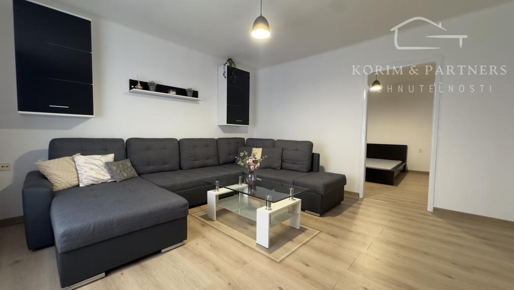 NA PRENÁJOM – 2-izbový byt / vhodný pre 2 dospelé osoby