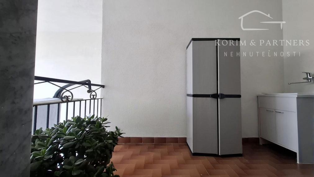 Zrekonštruovaný 3-izbový apartmán 150m od mora, Scalea