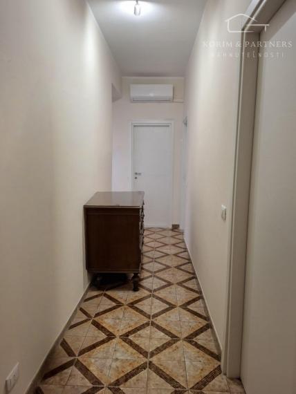 Zrekonštruovaný 3-izbový apartmán 150m od mora, Scalea