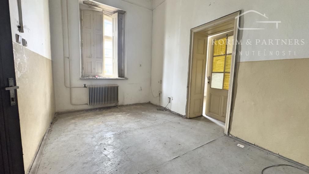 1000 m² histórie v centre Komárna s potenciálom pre 8–10 bytov