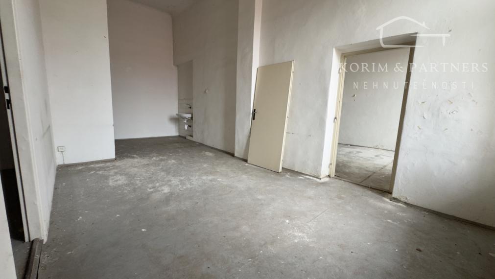 1000 m² histórie v centre Komárna s potenciálom pre 8–10 bytov