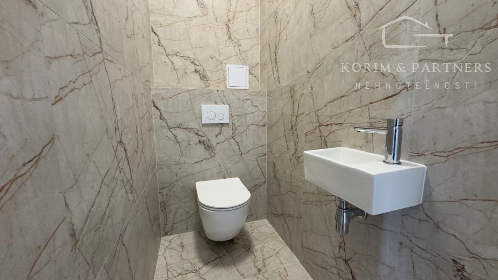 1-izbový byt s veľkou terasou (B406) v novostavbe Danubia Residence