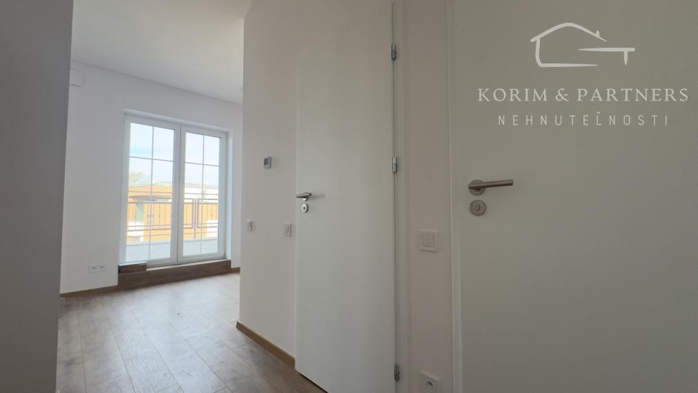 2-izbový byt (B-402) s premyslenou dispozíciou a terasou v Danubia Residence