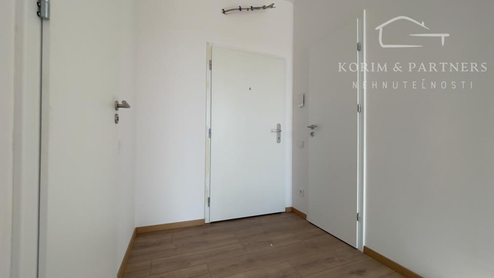 2-izbový byt (A-401), byt obkolesený terasou, Danubia Residence