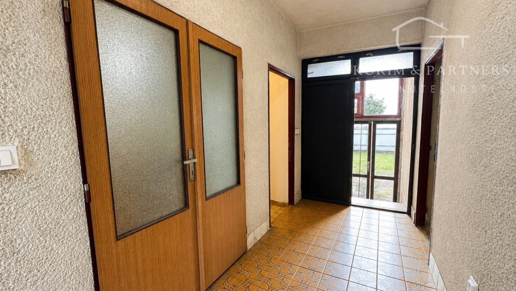 Rodinný dom vo vyhľadávanej lokalite s 5 izbami, garážou a kompletným podpivničením