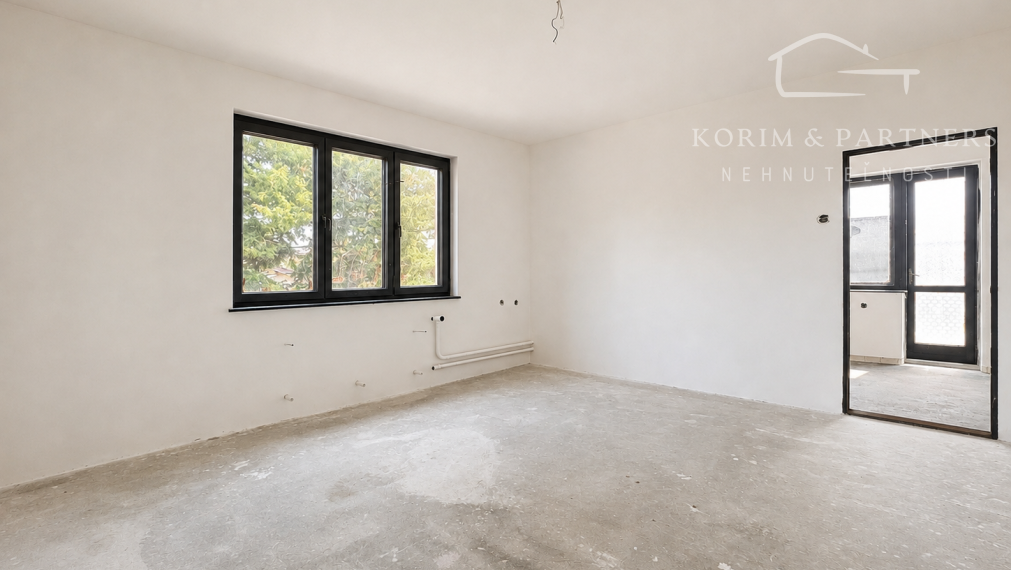 Veľký rodinný dom s garážou, prístavbami a pozemkom 783 m² | Hurbanovo