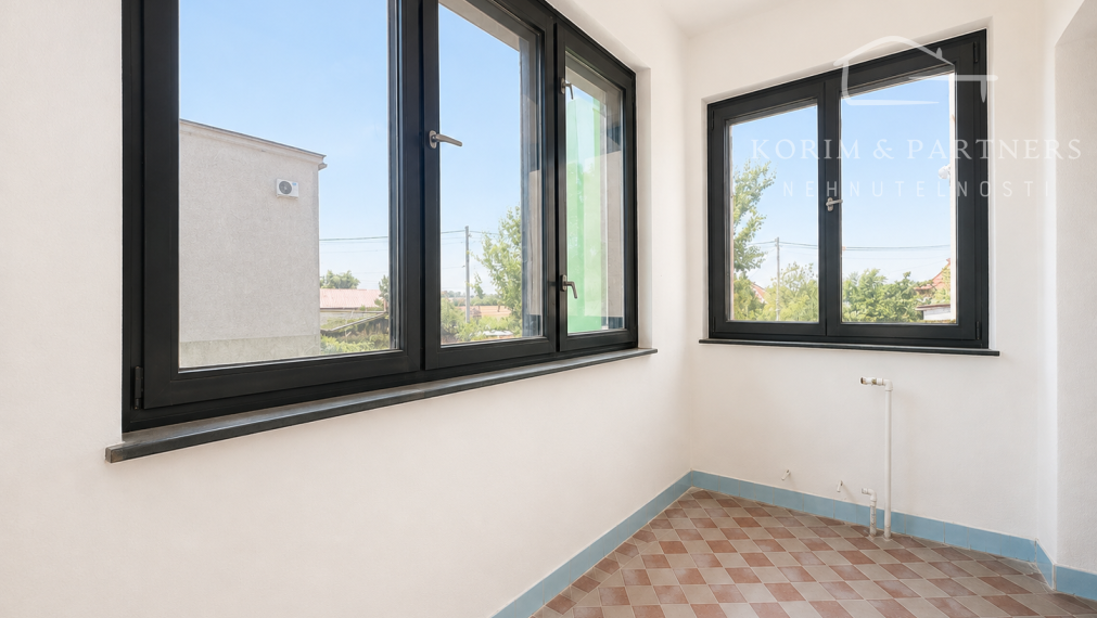 Veľký rodinný dom s garážou, prístavbami a pozemkom 783 m² | Hurbanovo