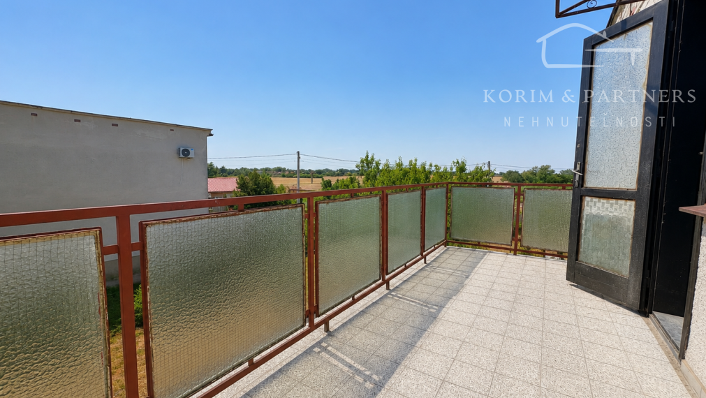 Veľký rodinný dom s garážou, prístavbami a pozemkom 783 m² | Hurbanovo