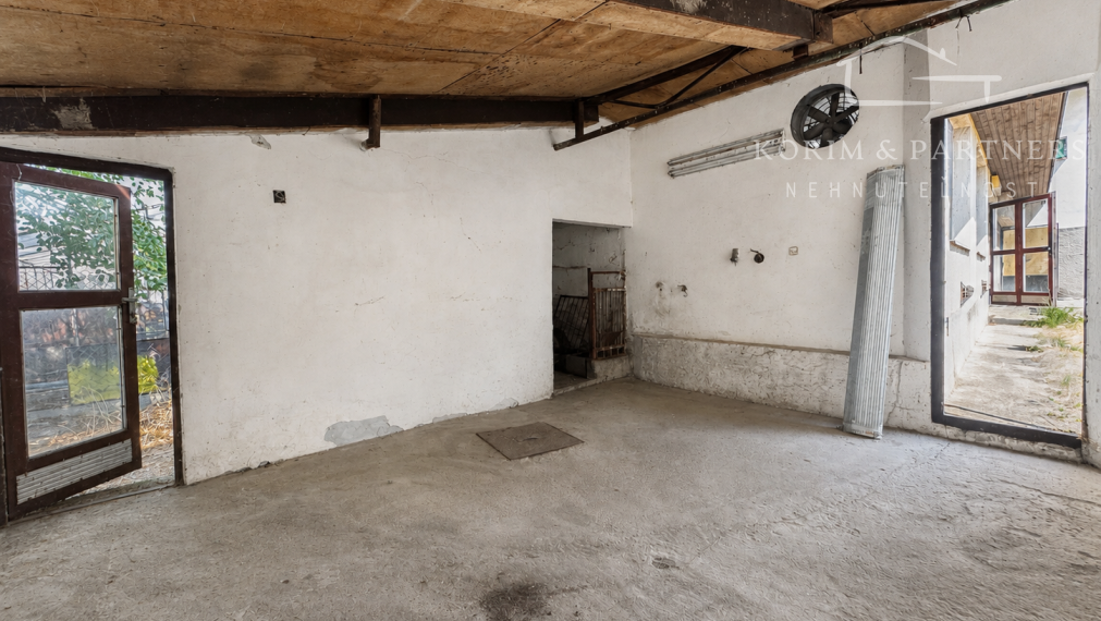Veľký rodinný dom s garážou, prístavbami a pozemkom 783 m² | Hurbanovo