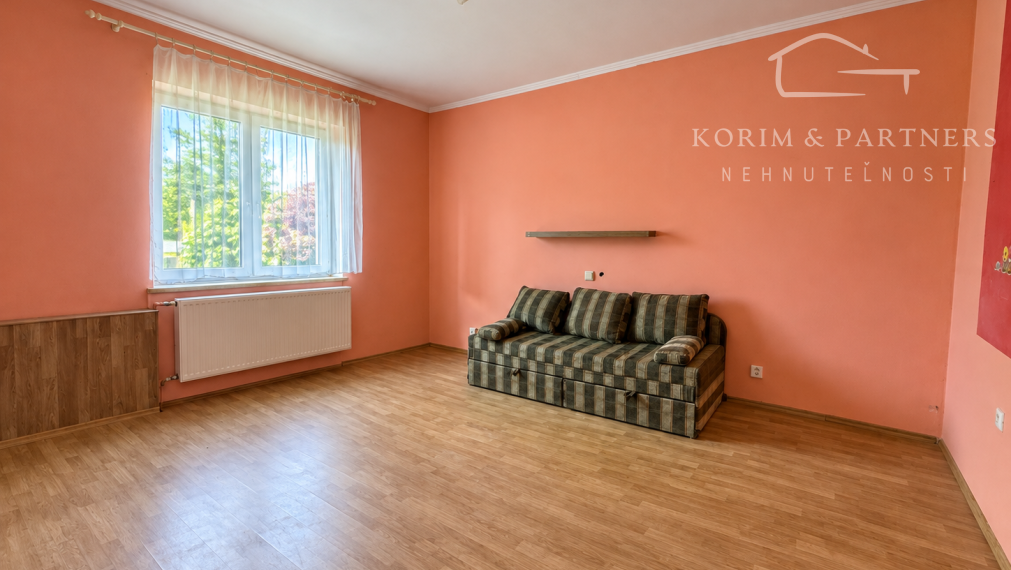 Dva domovy pod jednou strechou – rodinný dom v Komárne