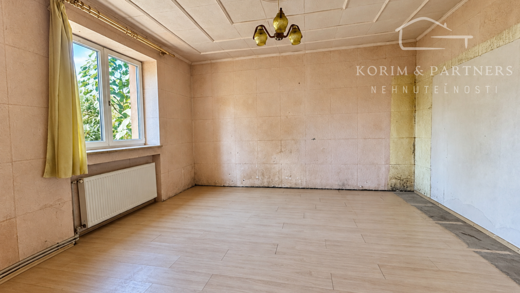 Dva domovy pod jednou strechou – rodinný dom v Komárne