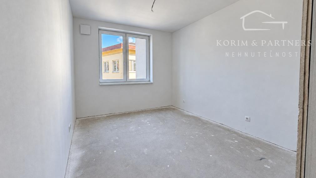 3-izbový byt s lodžiou, 1. poschodie – White Square Komárno