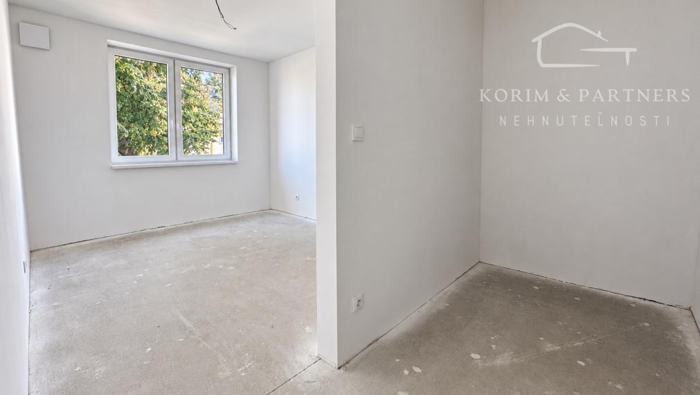 3-izbový byt s lodžiou, 1. poschodie – White Square Komárno