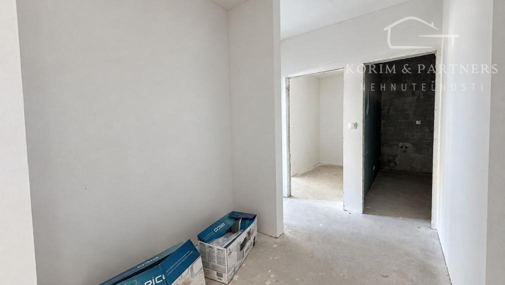 3-izbový byt s lodžiou, 2. poschodie – White Square Komárno