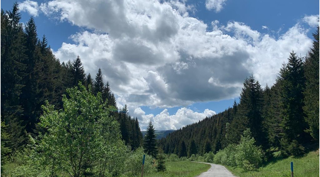 Pozemok s domom na predaj, Heľpa