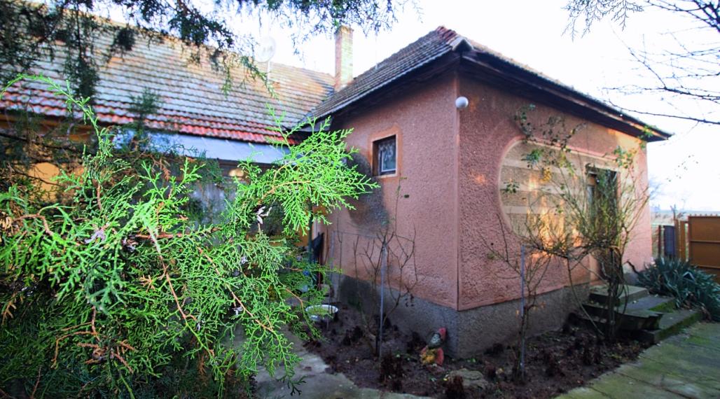 Rodinný dom na predaj v tichej ulici, Imeľ