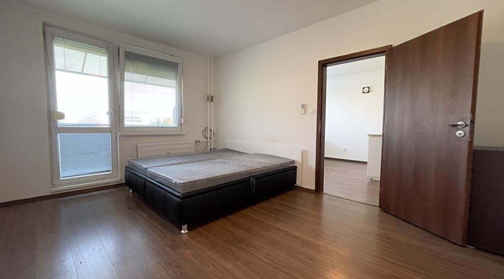 1 izbový byt na prenájom Bethlena, Nové Zámky