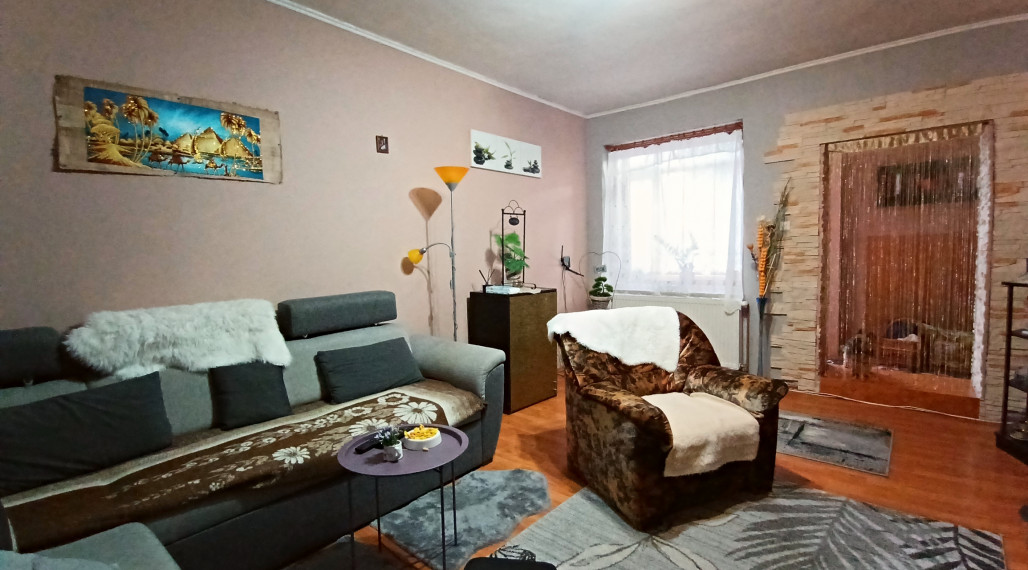 Rodinný dom so záhradou pri jazere, Zelený Háj, Hurbanovo