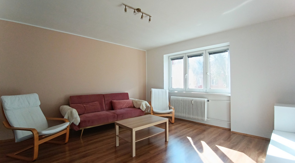 Dvojizbový byt plný slnka a pokoja, Ul. Odborárov