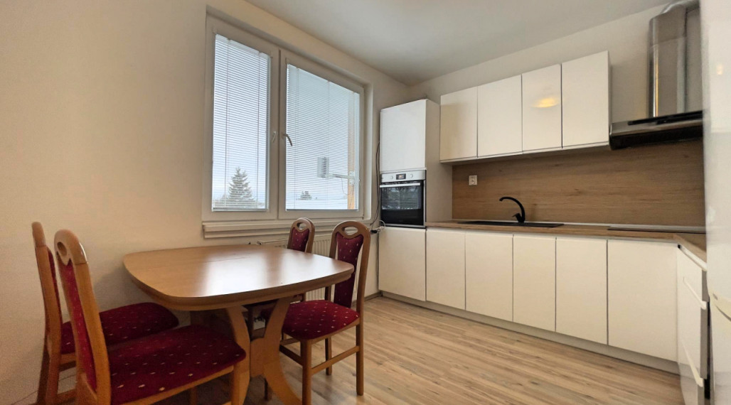 Viac než len 2-izbový byt na prenájom,  Komárno