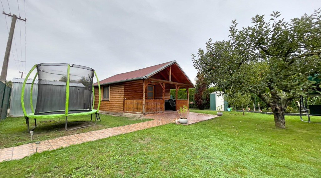 Chata so záhradou v rekreačnej časti Novej Osady