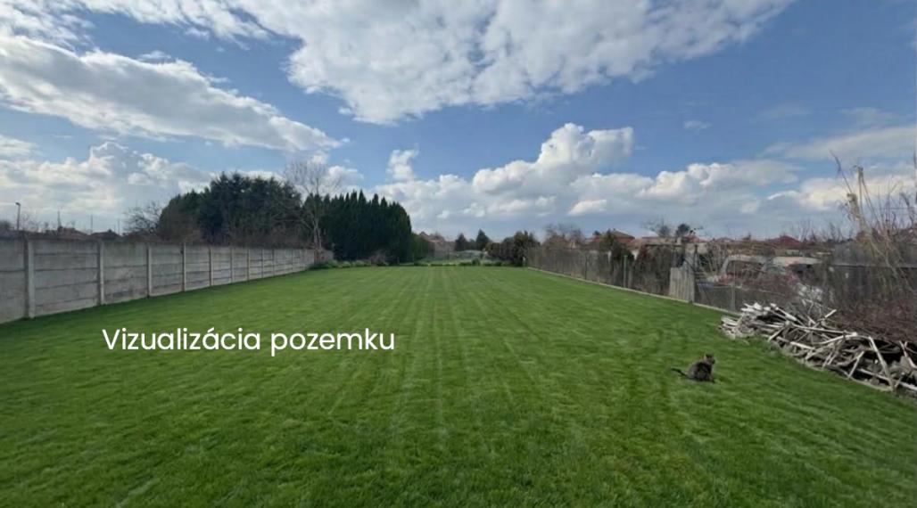 Rodinný dom s veľkým pozemkom a 2. bytovou jednotkou – Iža