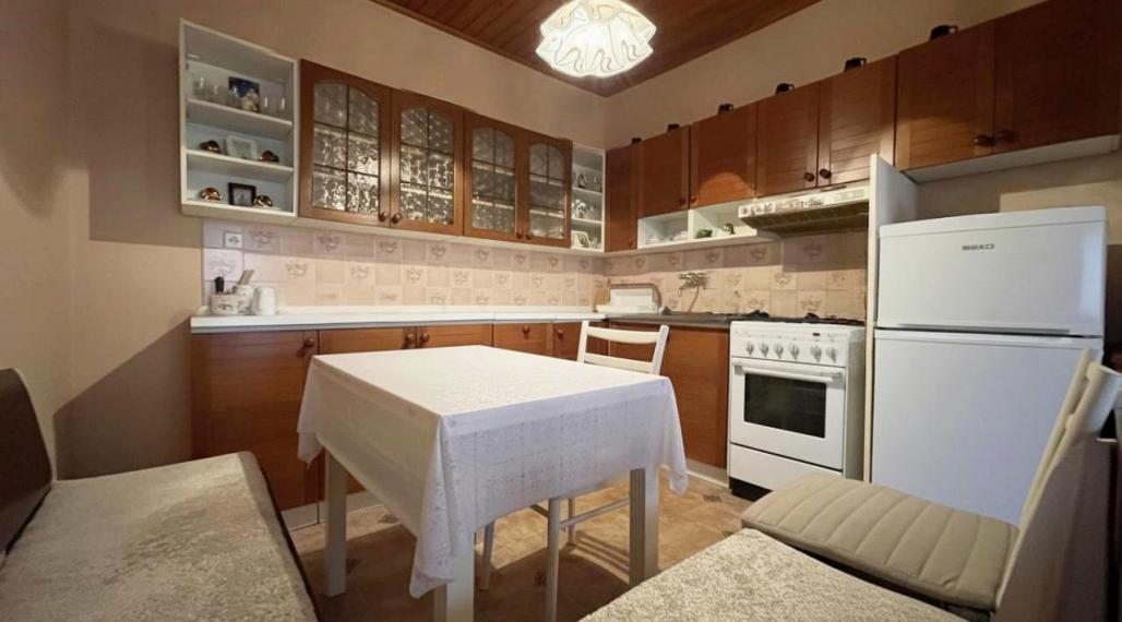 Dvojgeneračný dom s 2 bytmi a veľkým pozemkom, Marcelová