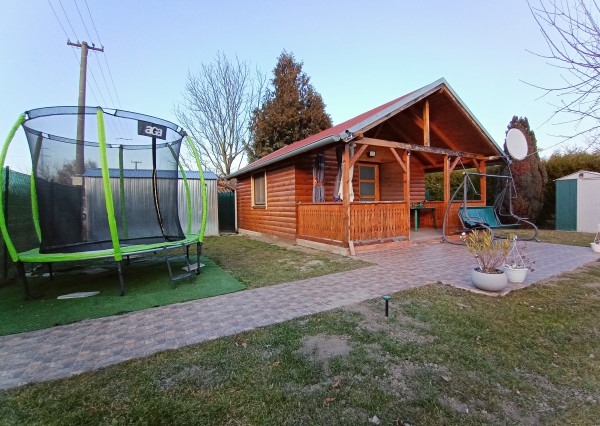 Záhrada s chatou (aj) na celoročné bývanie, Nová Osada, KN