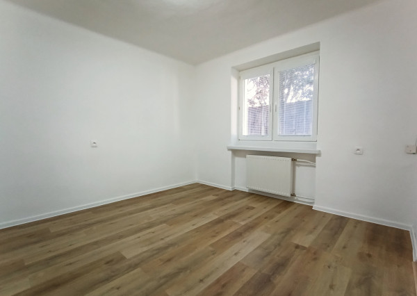 1 izbový byt na prenájom, Bene, Komárno