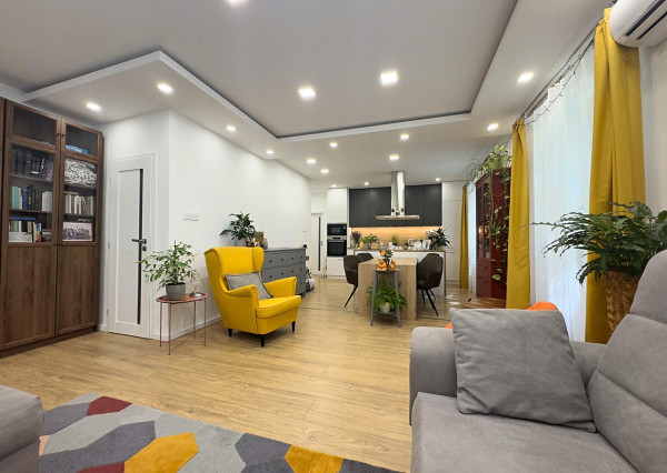 Veľkoplošný 3 izbový tehlový byt, Komárno