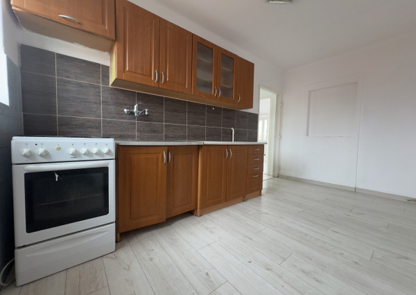 Tehlový 2 izbový byt na Zváračskej v Komárne