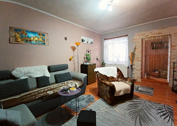 Rodinný dom so záhradou pri jazere, Zelený Háj, Hurbanovo