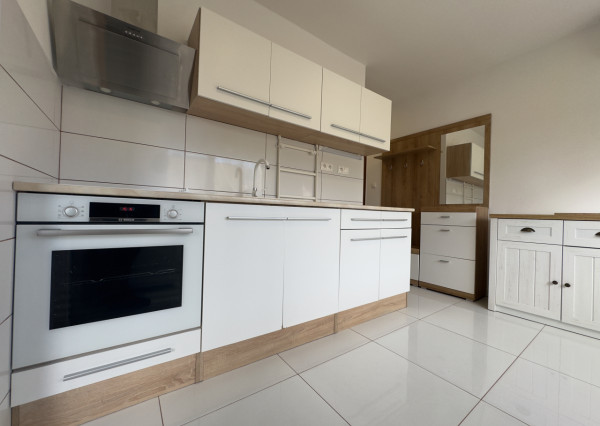 1 izbový byt na Hradnej do prenájmu