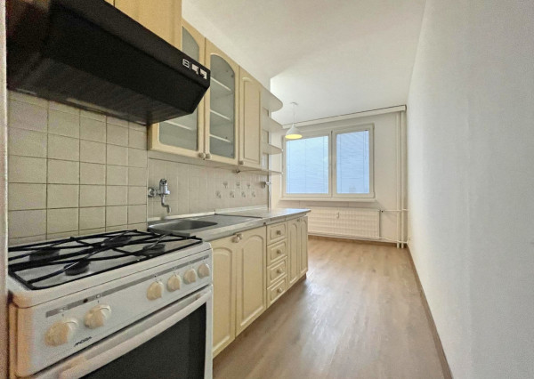 2-izbový byt na prenájom v TOP lokalite, Nové Zámky