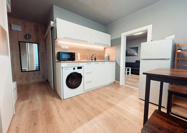 1 izbový byt ideálny na investíciu, či vlastné bývanie, Komárno