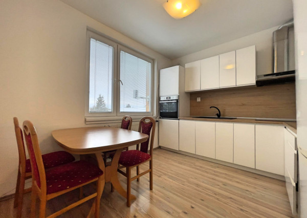 Viac než len 2-izbový byt na prenájom,  Komárno