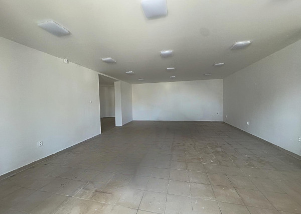 Podnikajte na viditeľnom mieste – obchodný priestor Chotín