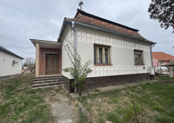 Rodinný dom na predaj, Okoličná na Ostrove