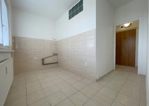 Útulný 1-izbový byt, Komárno