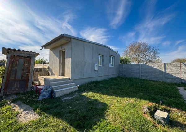 Záhrada v Novej Stráži,  malé útočisko, kde začína veľký pokoj